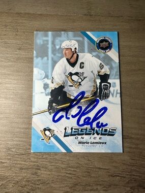 Mario Lemieux Autographed 2023 Upper Deck Legends #NHCD-26 Hockey Card. Signed.